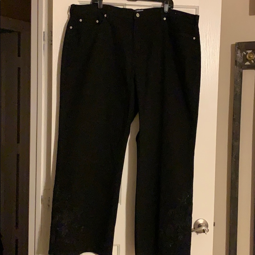 Black AVX Avenue Jeans with sequin pattern